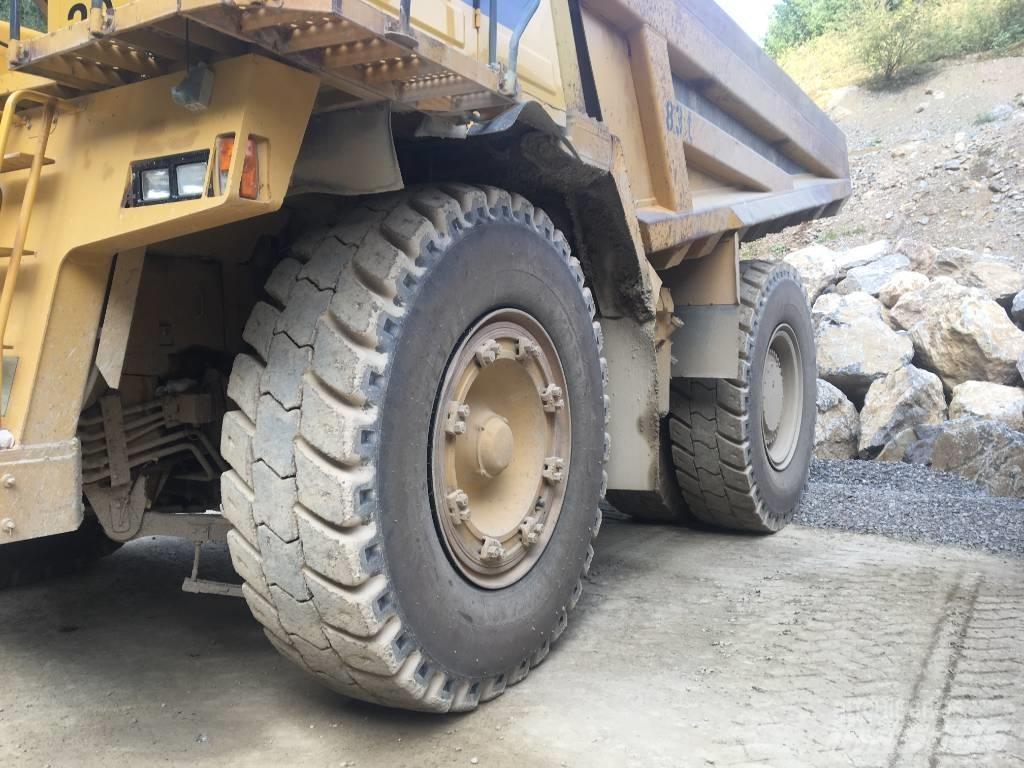 Komatsu HD 785-3 Karjeras kravas automašīnas