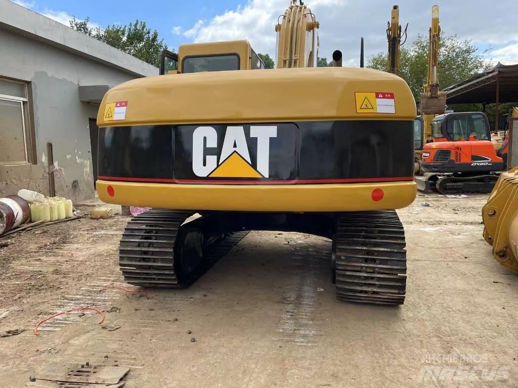 CAT 320C Kāpurķēžu ekskavatori