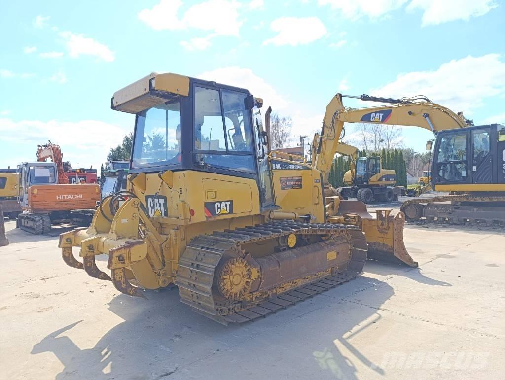 CAT D 4 K Kāpurķēžu buldozeri