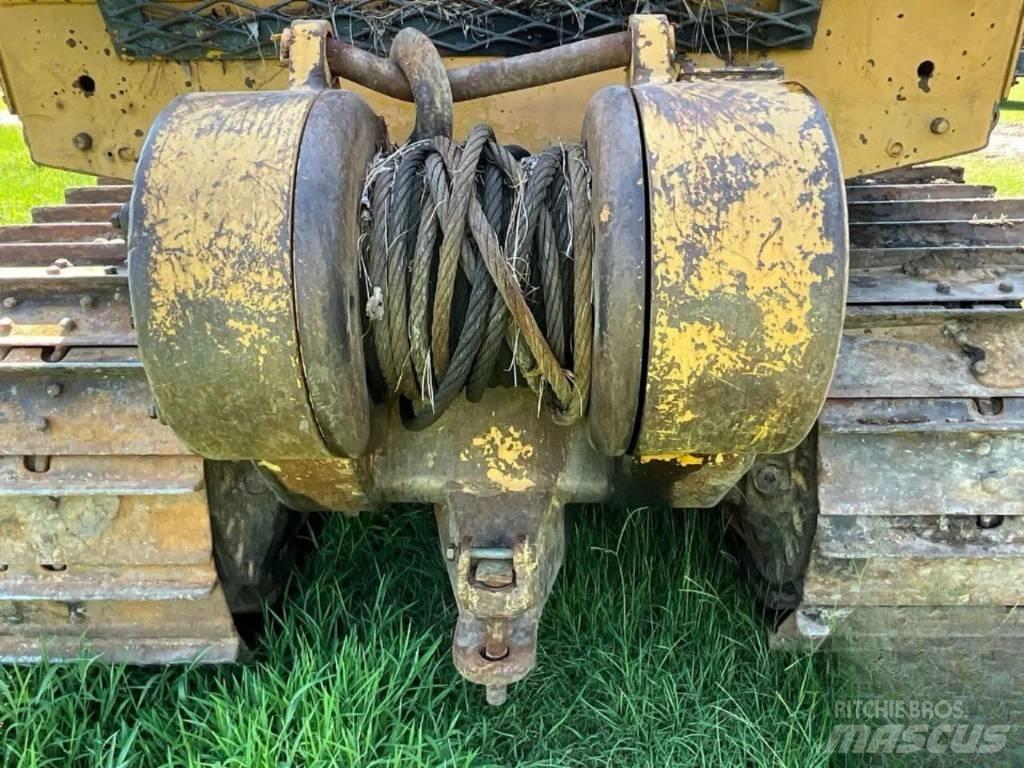 CAT D 7 G Kāpurķēžu buldozeri