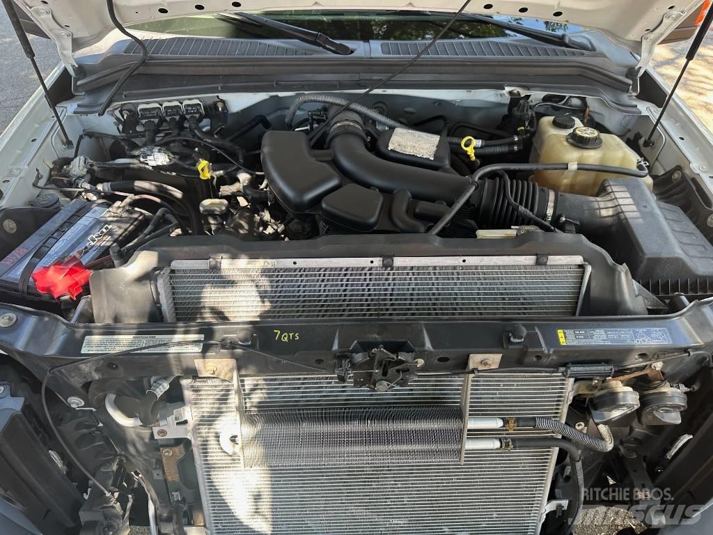 Ford F 250 SD Vieglais kravas automobilis/izkraušana no sāniem