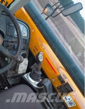 JCB 540-140 Teleskopiskie manipulatori