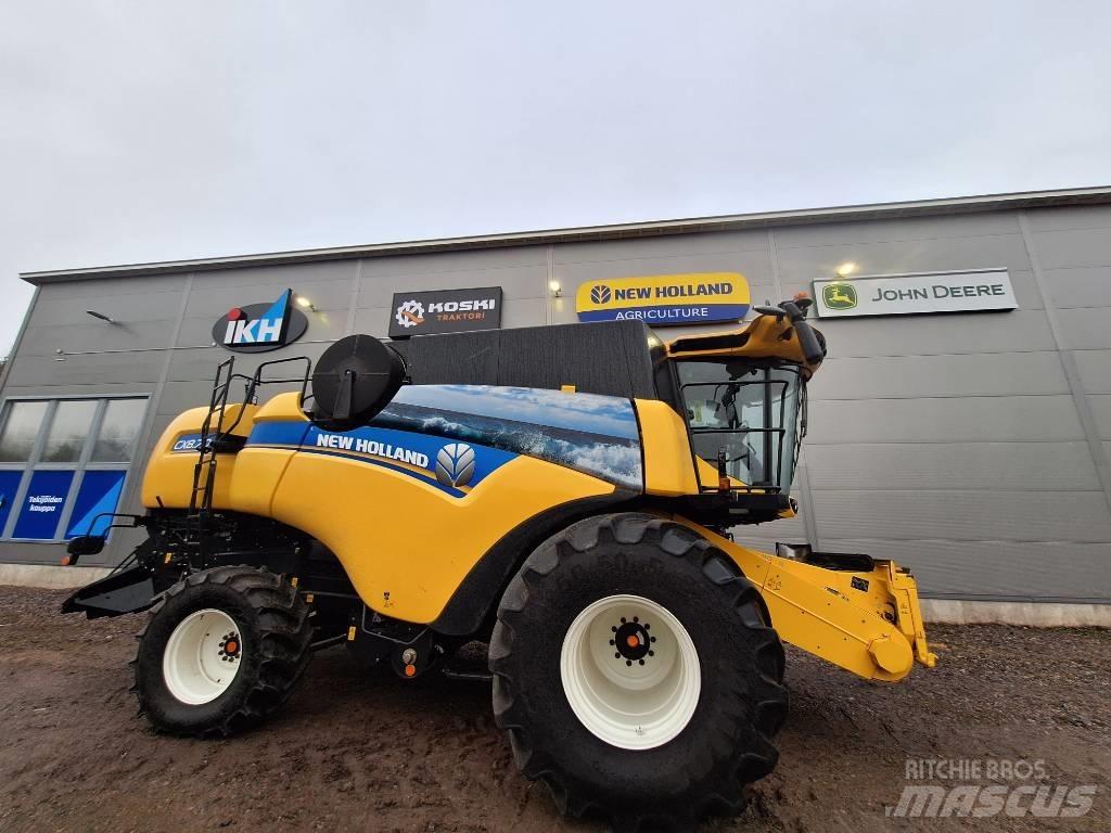 New Holland CX 8.70 Ražas novākšanas kombaini