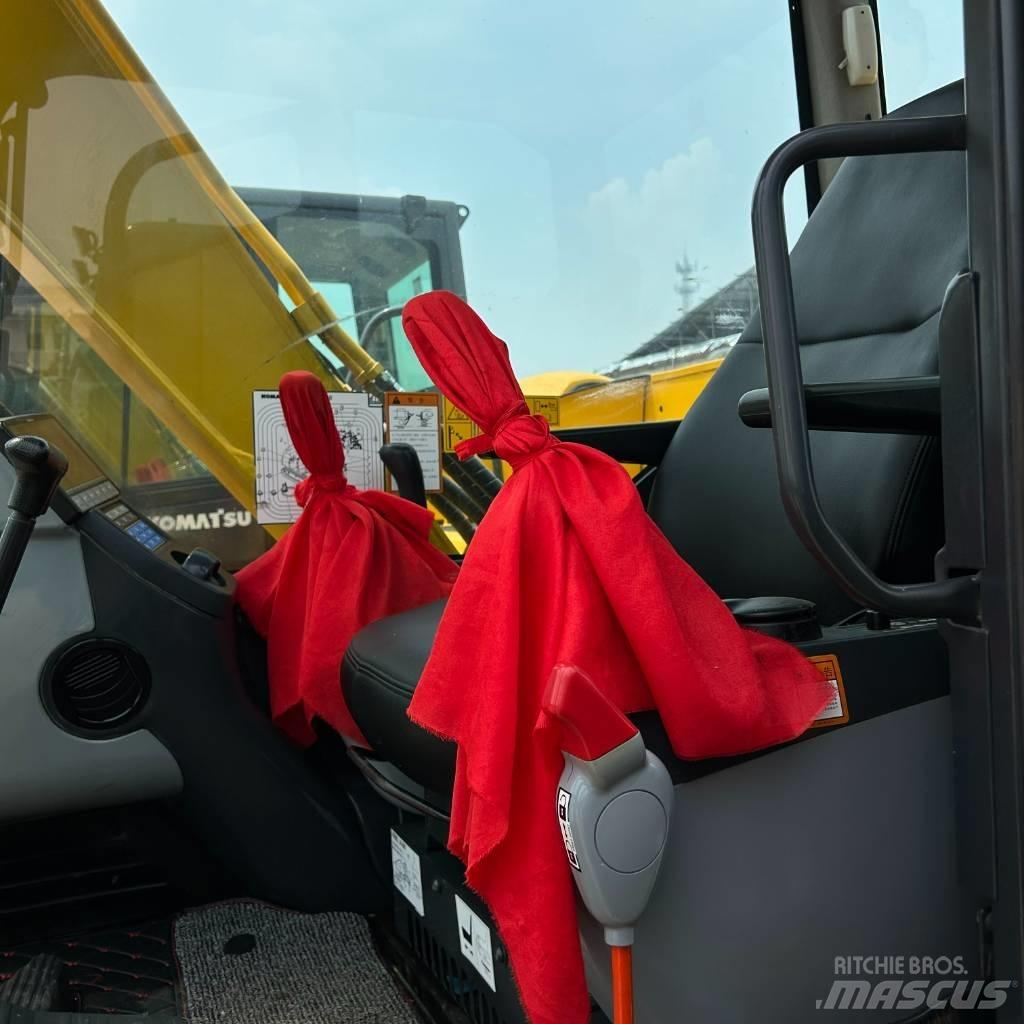 Komatsu 60-8 Kāpurķēžu ekskavatori