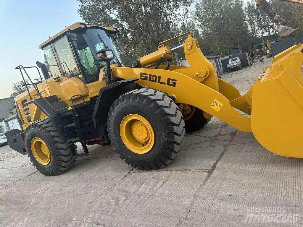 SDLG L 956 F Iekrāvēji uz riteņiem