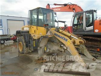 Komatsu WA200L-5H Iekrāvēji uz riteņiem