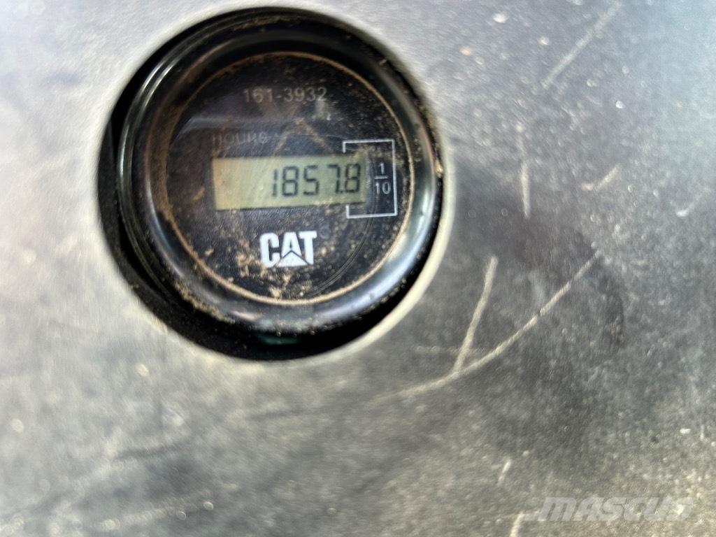 CAT 303.5 C Mini ekskavatori < 7 t