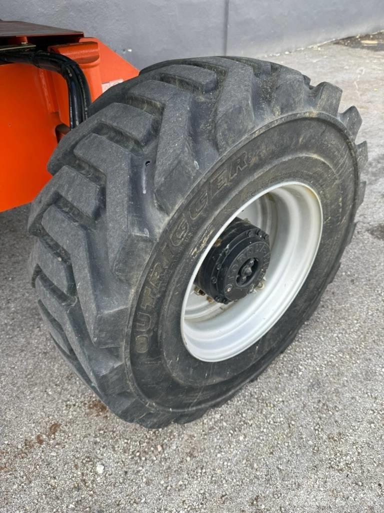 JLG 460 SJ Teleskopiskie pacēlāji
