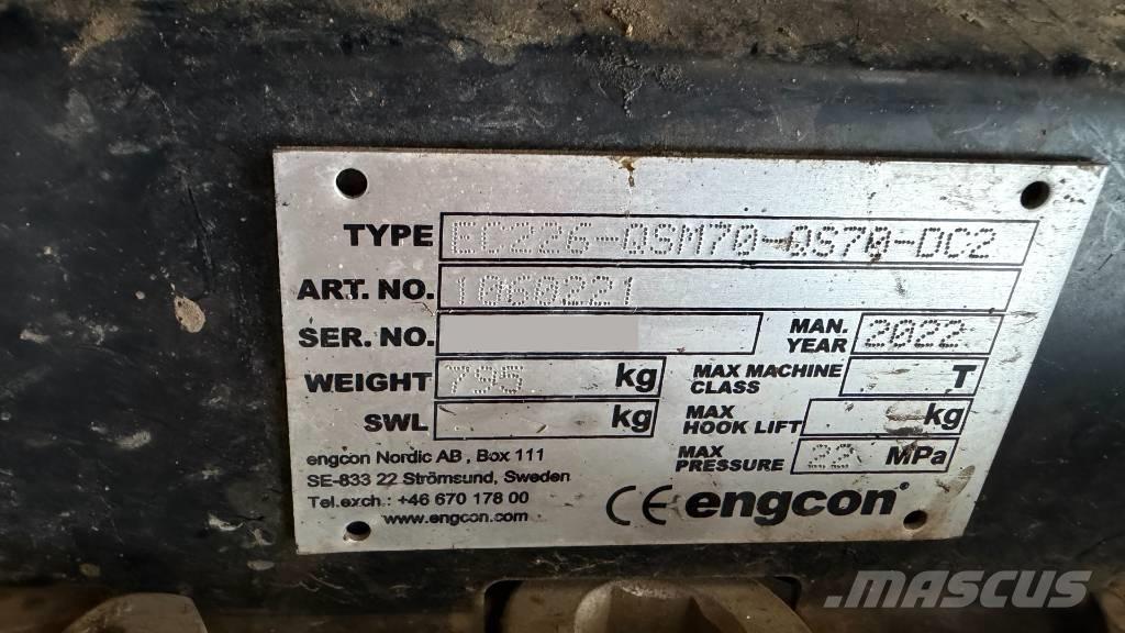 Kobelco SK 210 LC-11 Kāpurķēžu ekskavatori