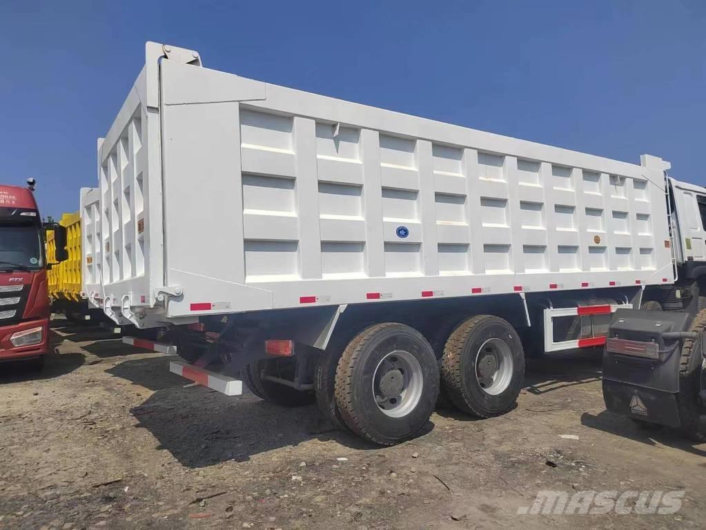 Howo 371 8x4 Pašizgāzējs