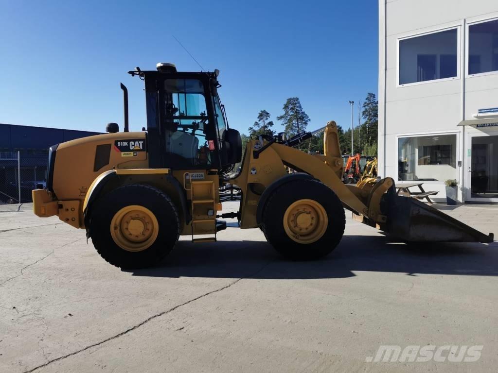 CAT 910 K Iekrāvēji uz riteņiem
