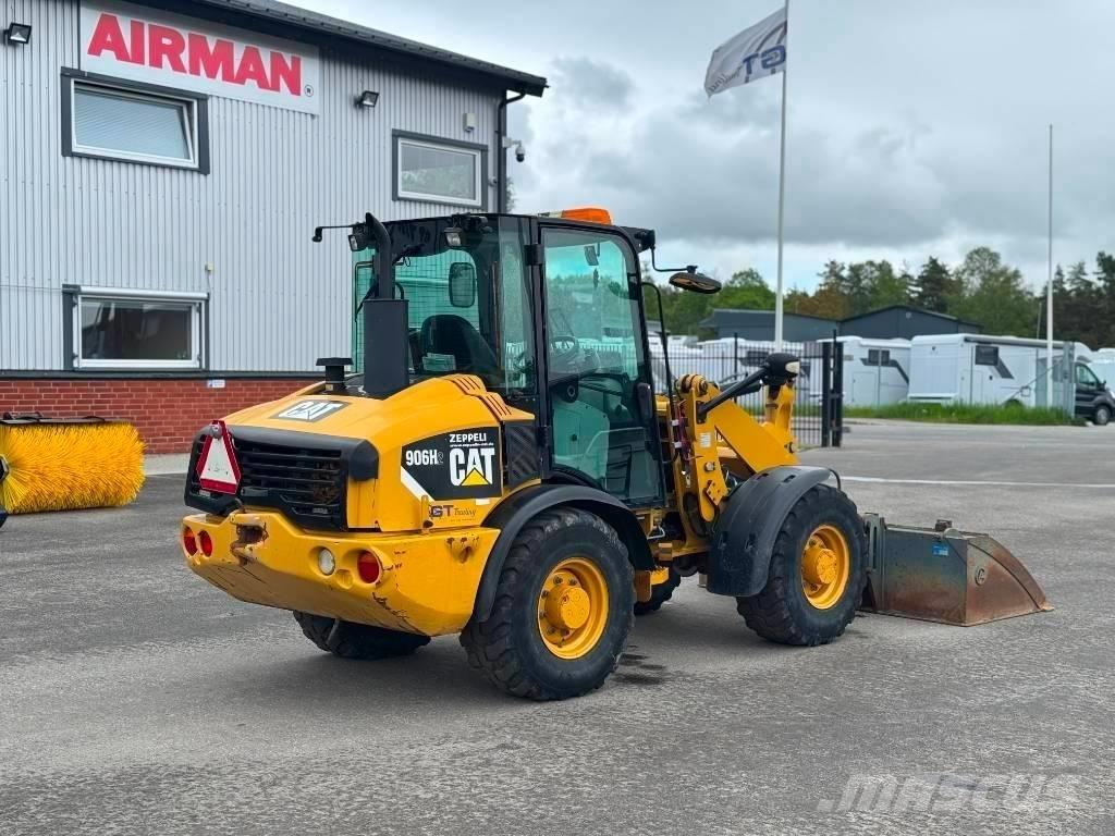 CAT 906 H Iekrāvēji uz riteņiem