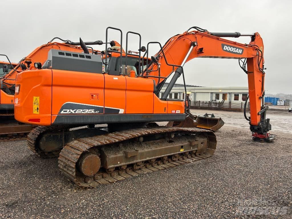 Doosan DX 235 LC-5 Kāpurķēžu ekskavatori