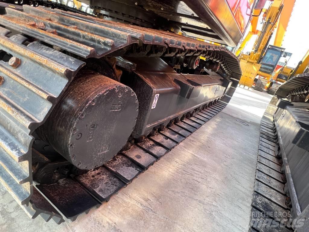 Doosan DX 225 Kāpurķēžu ekskavatori