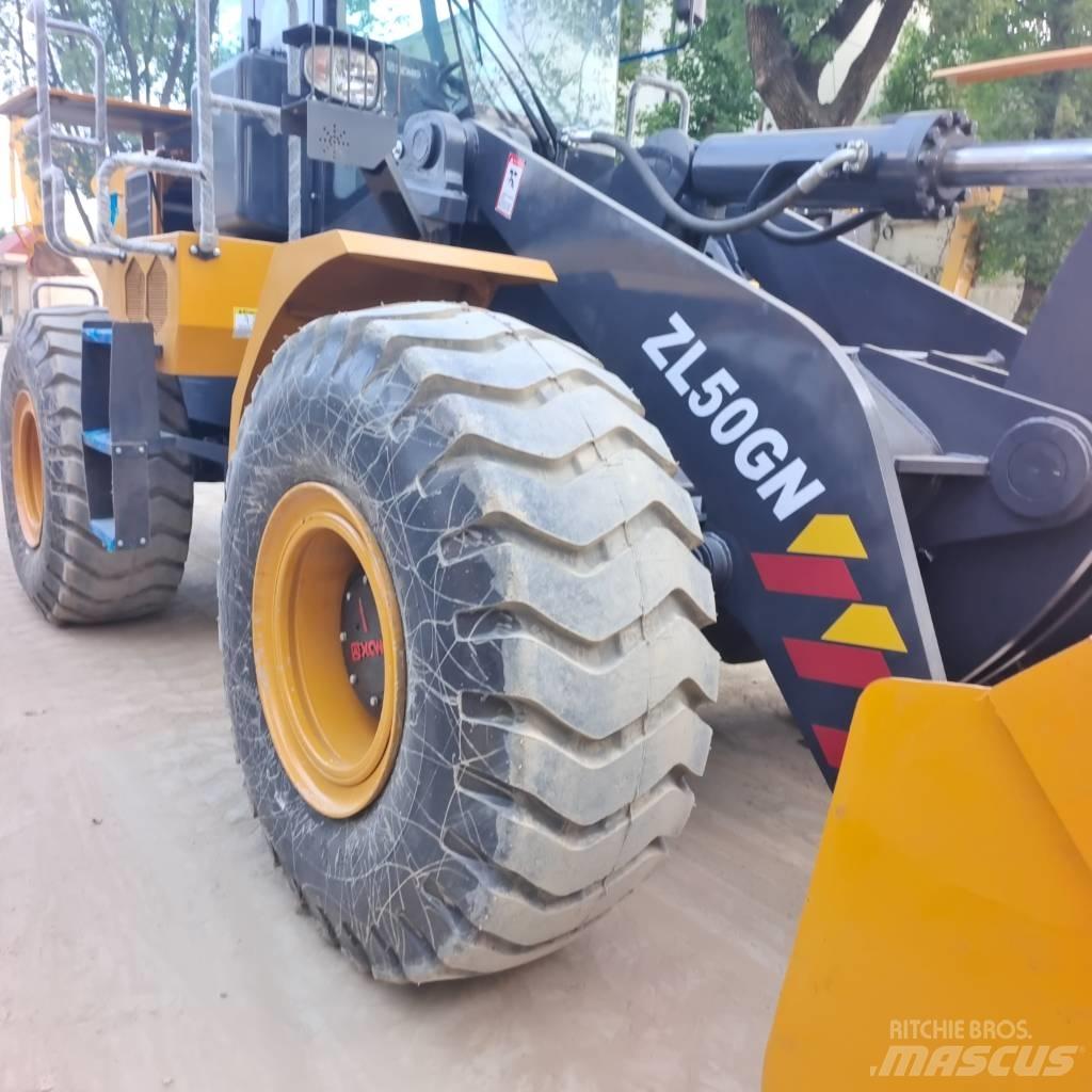 XCMG ZL50GN Iekrāvēji uz riteņiem