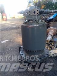 Liebherr R 914 Transmisija