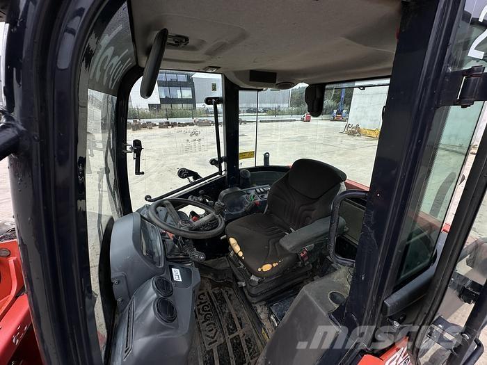 Kubota R065W Iekrāvēji uz riteņiem