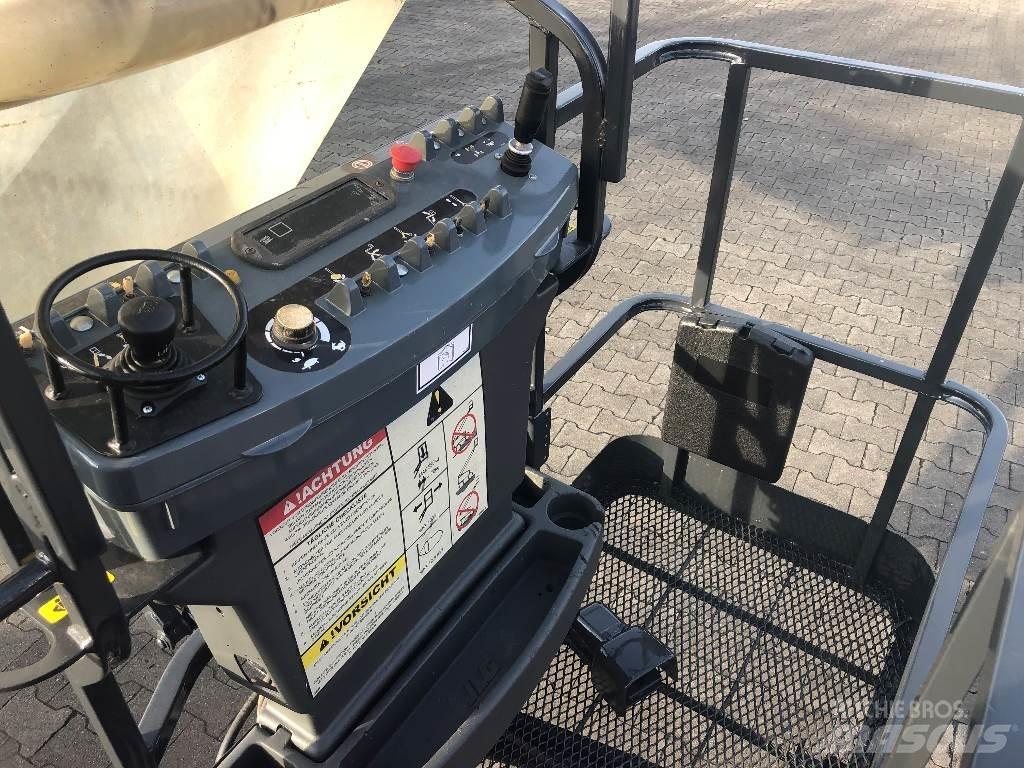 JLG E 600 JP Teleskopiskie pacēlāji