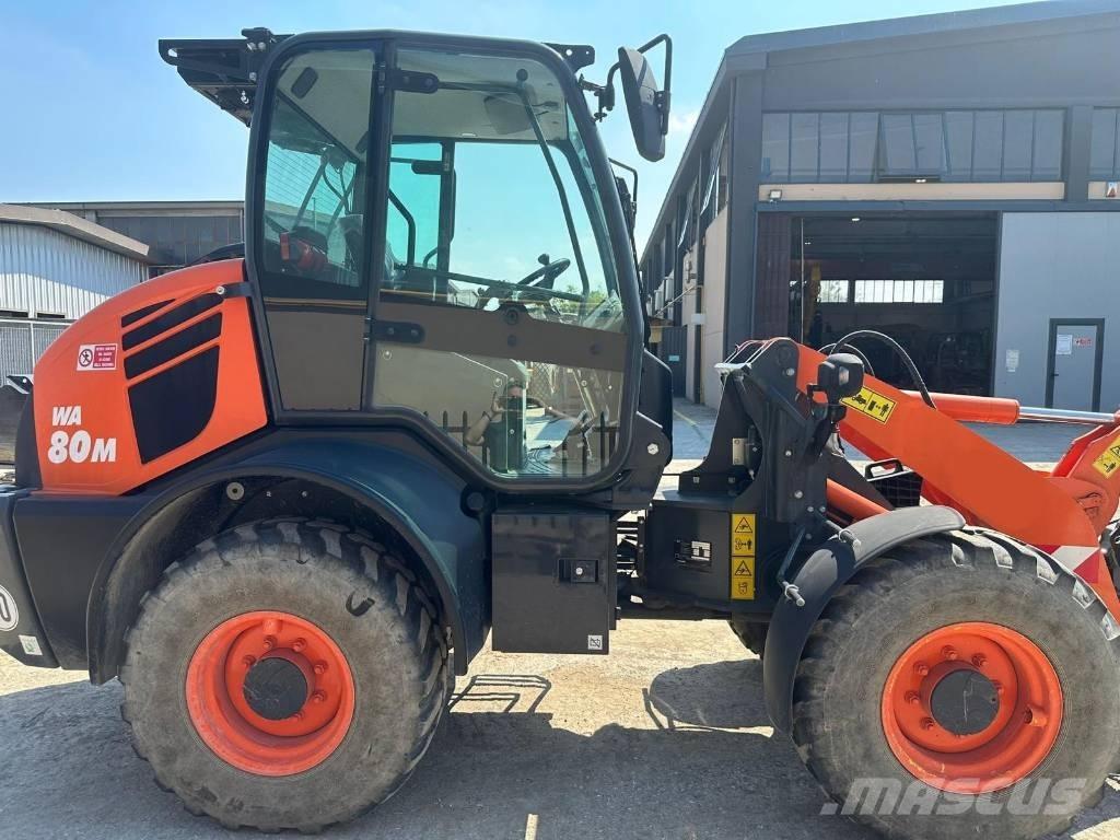 Komatsu WA 80 M-8 Iekrāvēji uz riteņiem