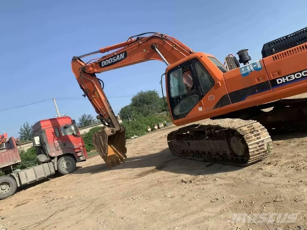 Doosan DH300 Kāpurķēžu ekskavatori