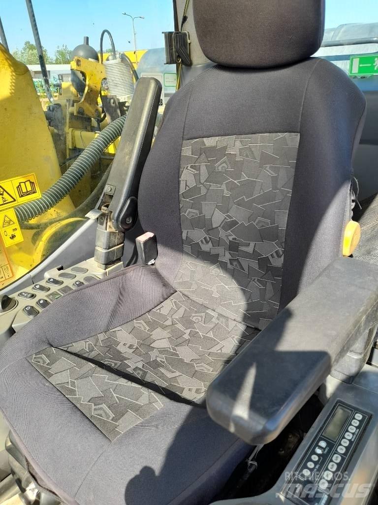 Komatsu PC 290 NLC-8 Kāpurķēžu ekskavatori