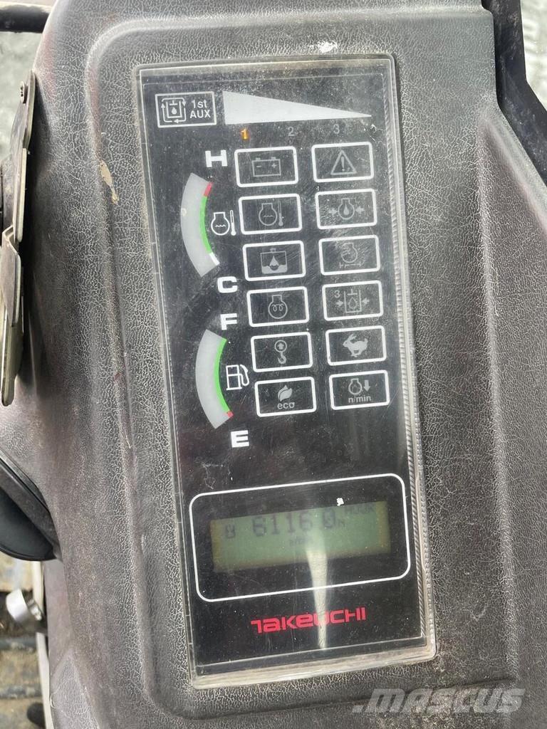 Takeuchi TB285 Vidēja lieluma ekskavatori 7 t - 12 t