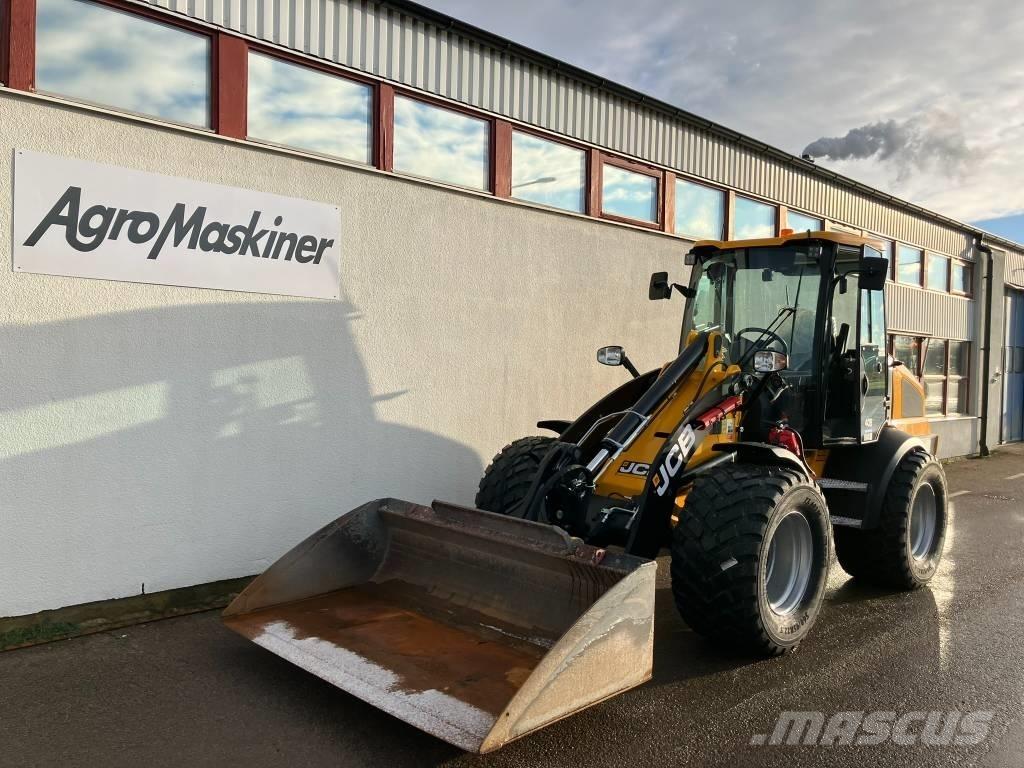 JCB 409 STAGE V - AGRI Mini iekrāvēji
