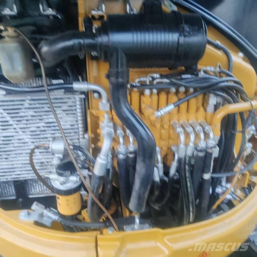 CAT 303 E Kāpurķēžu ekskavatori