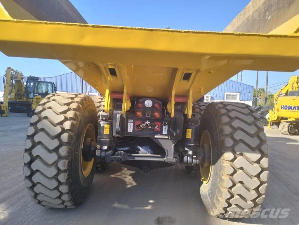 Komatsu HM 300-5EO Artikulētie pašizgāzēji