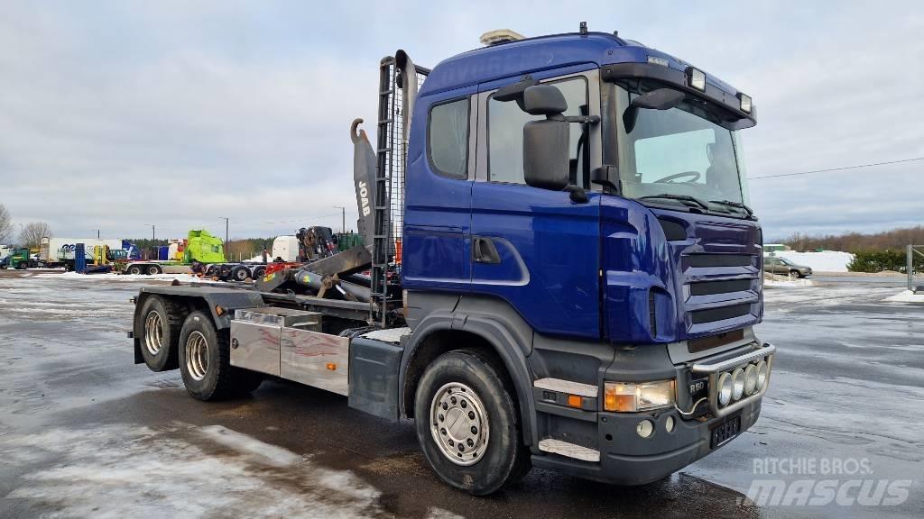 Scania R500 6X2 Treileri ar āķi