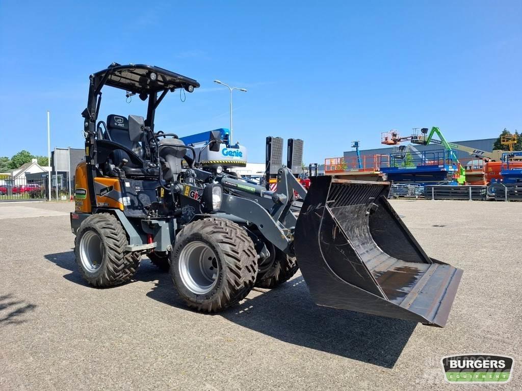 GiANT G1500 X-TRA Mini iekrāvēji