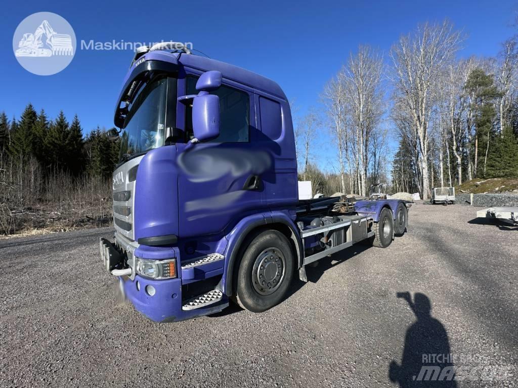Scania G 480 Treileri ar āķi