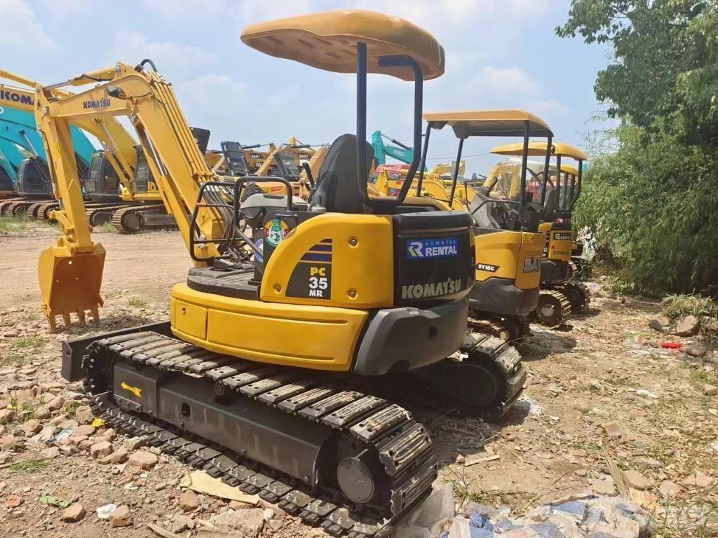 Komatsu PC35 Kāpurķēžu ekskavatori