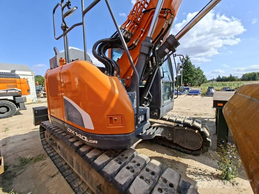 Doosan DX 140 LCR Kāpurķēžu ekskavatori