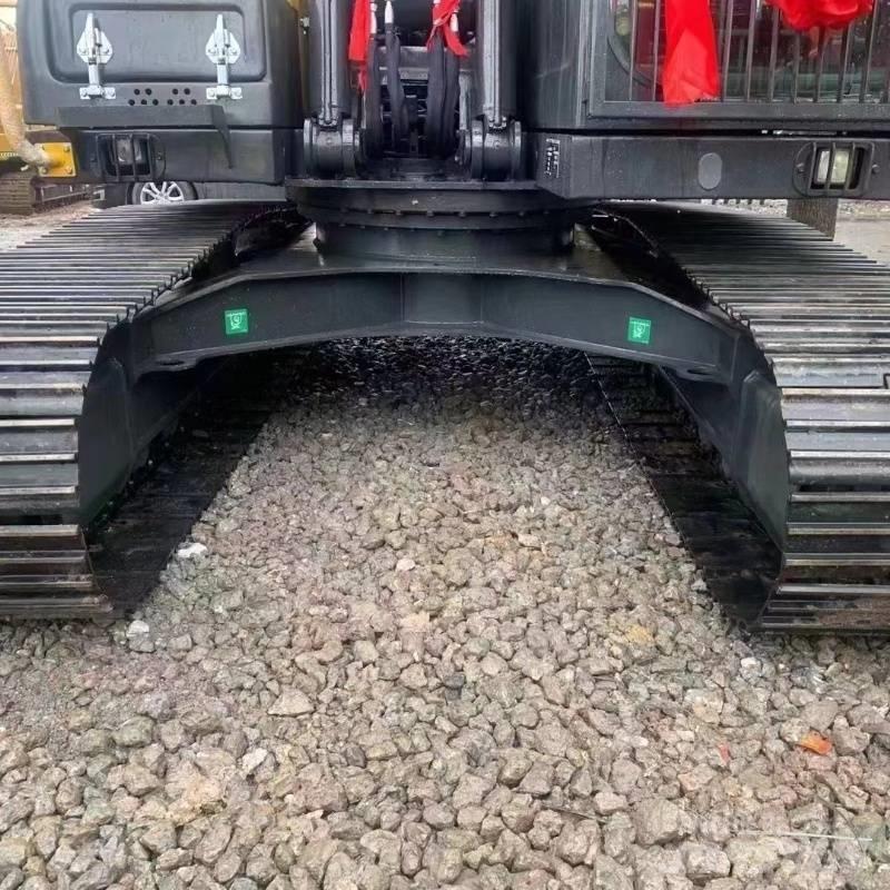 Volvo EC 140 Kāpurķēžu ekskavatori