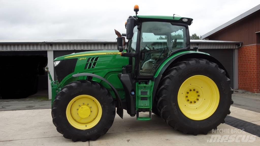 John Deere 6175 R Traktori