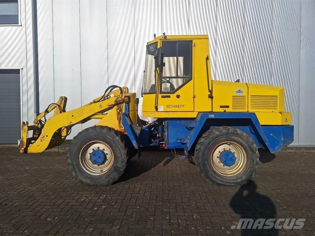 Schaeff SKS 661 Iekrāvēji uz riteņiem