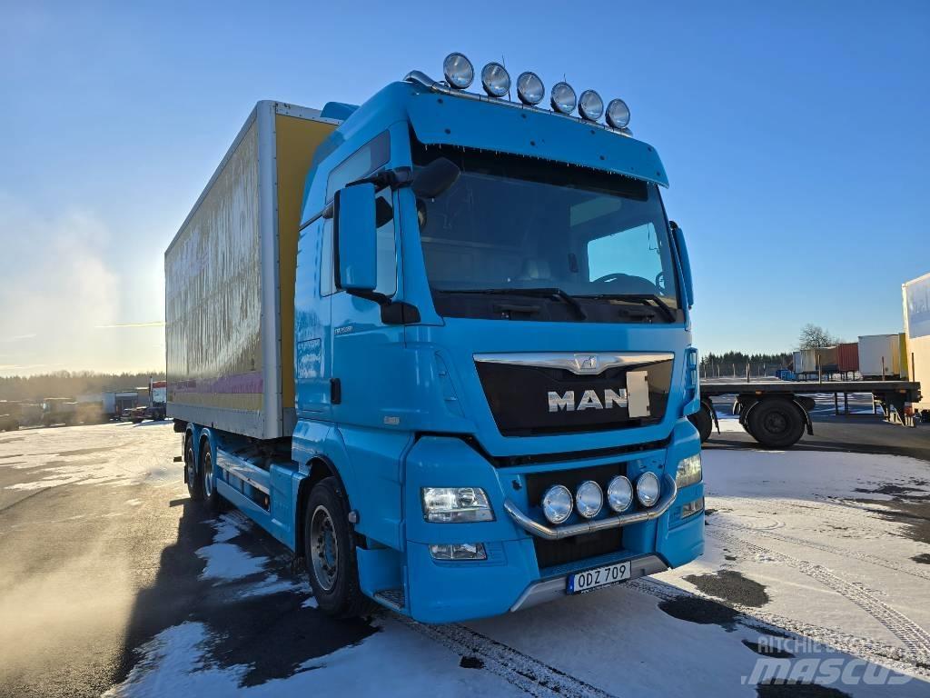 MAN TGX 28.560 Smagās mašīnas ar konteineriem