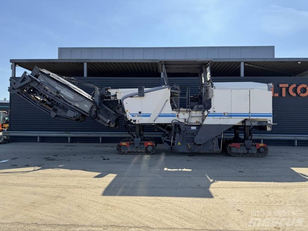Wirtgen W 210 Asfalta dzesēšanas iekārtas