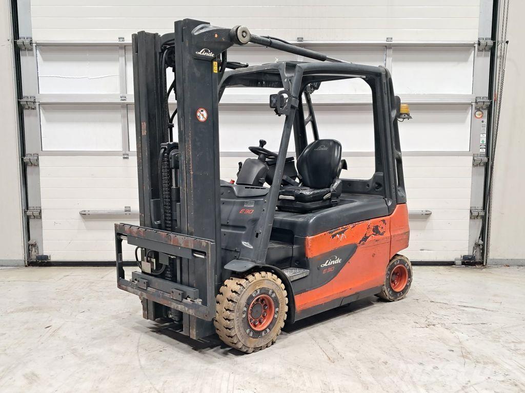 Linde E30L-01 Elektriskie iekrāvēji