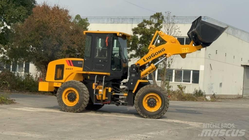 LiuGong CLG 835 Iekrāvēji uz riteņiem