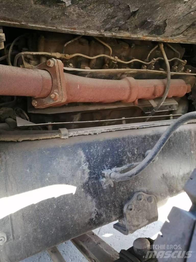 Tadano TL 300 E Celtņi nelīdzenām virsmām