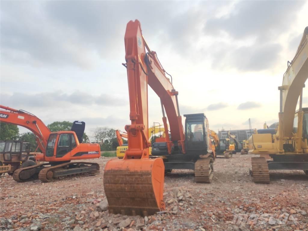 Hitachi ZX350H-3G Kāpurķēžu ekskavatori