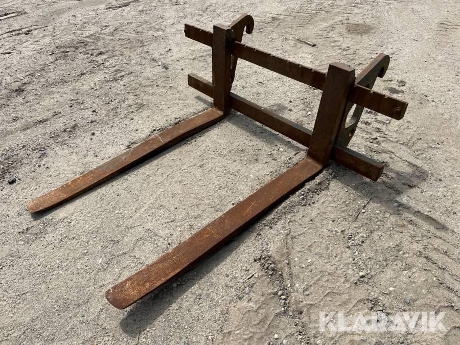 CAT 908 H 2 Iekrāvēji uz riteņiem