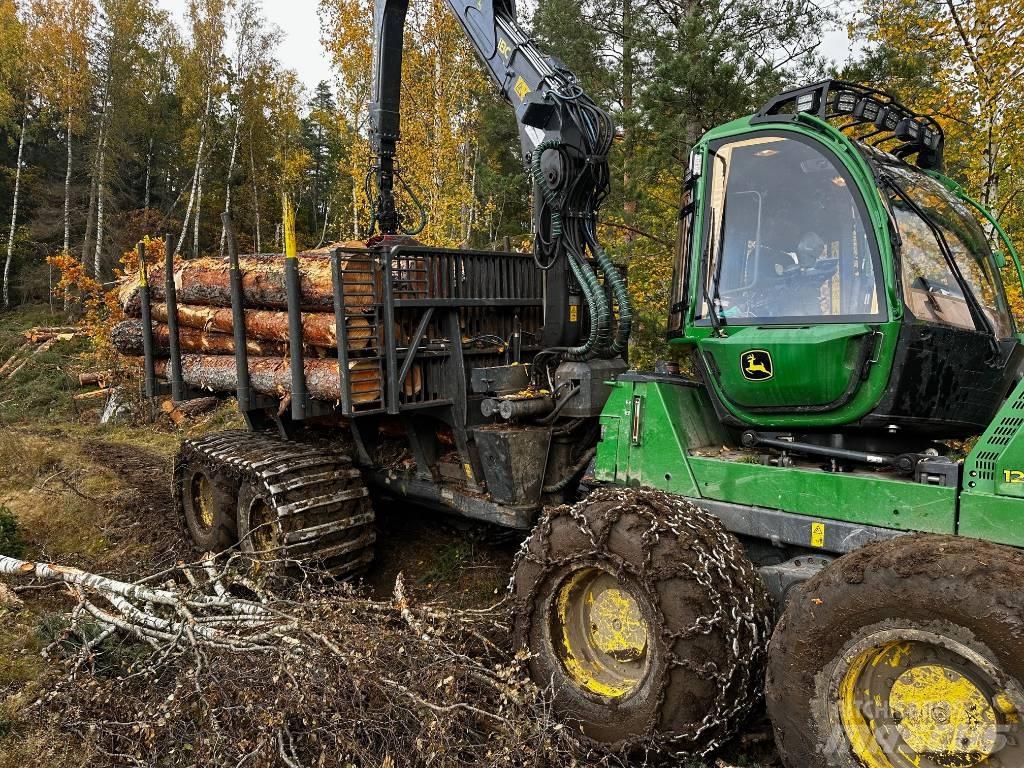 John Deere 1210 G Forvarderi