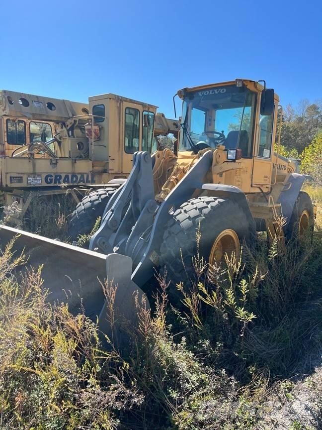 Volvo L 60 E Iekrāvēji uz riteņiem