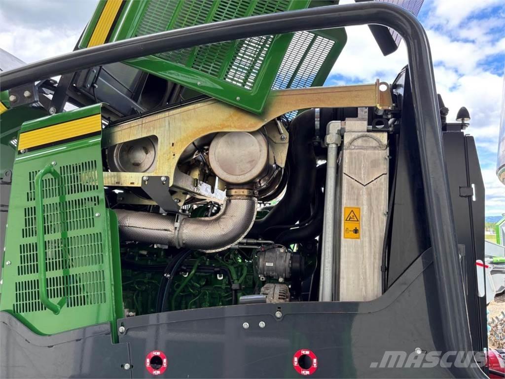 John Deere 1270 G Harvesteri