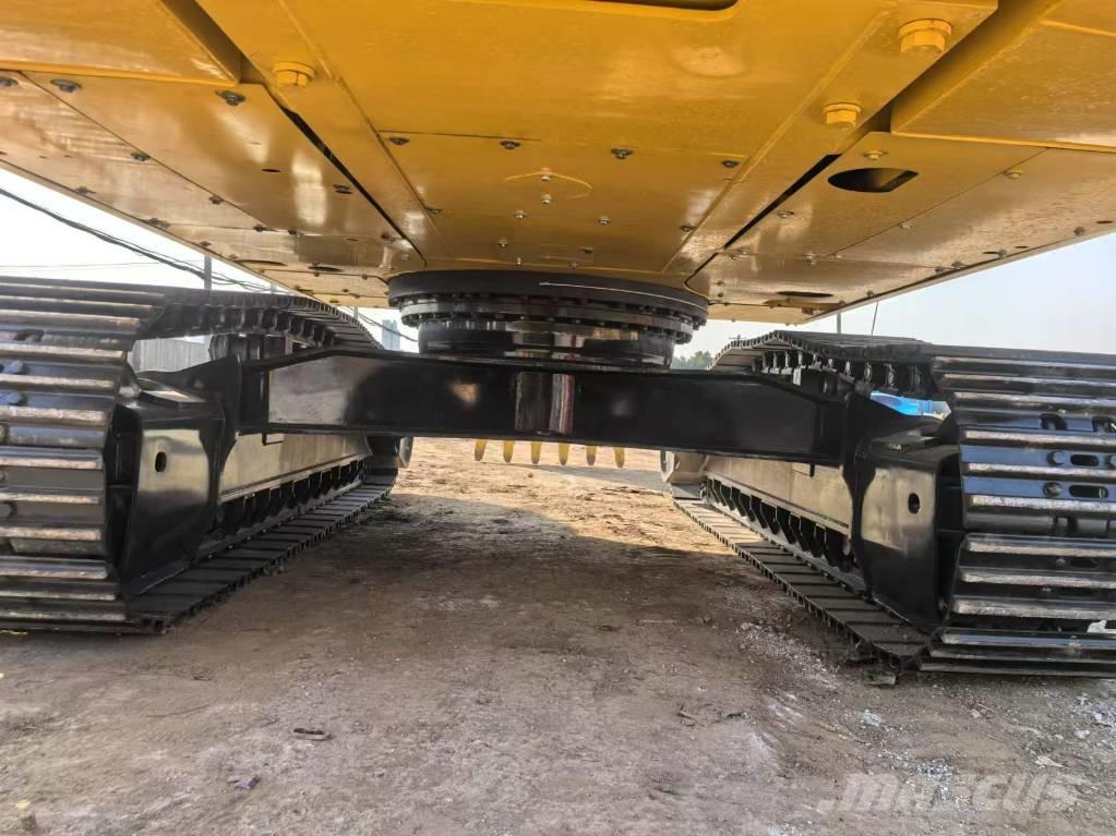 Komatsu PC 300-8 Kāpurķēžu ekskavatori