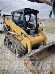 CAT 257 B Lietoti riteņu kompaktiekrāvēji