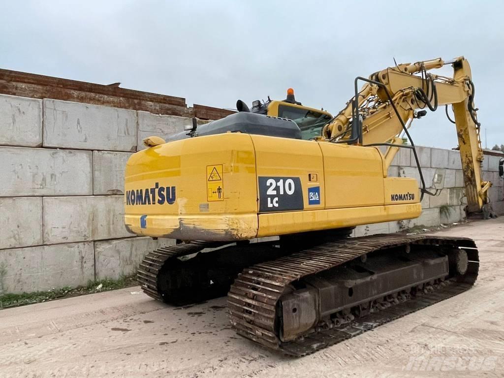 Komatsu PC 210 Kāpurķēžu ekskavatori